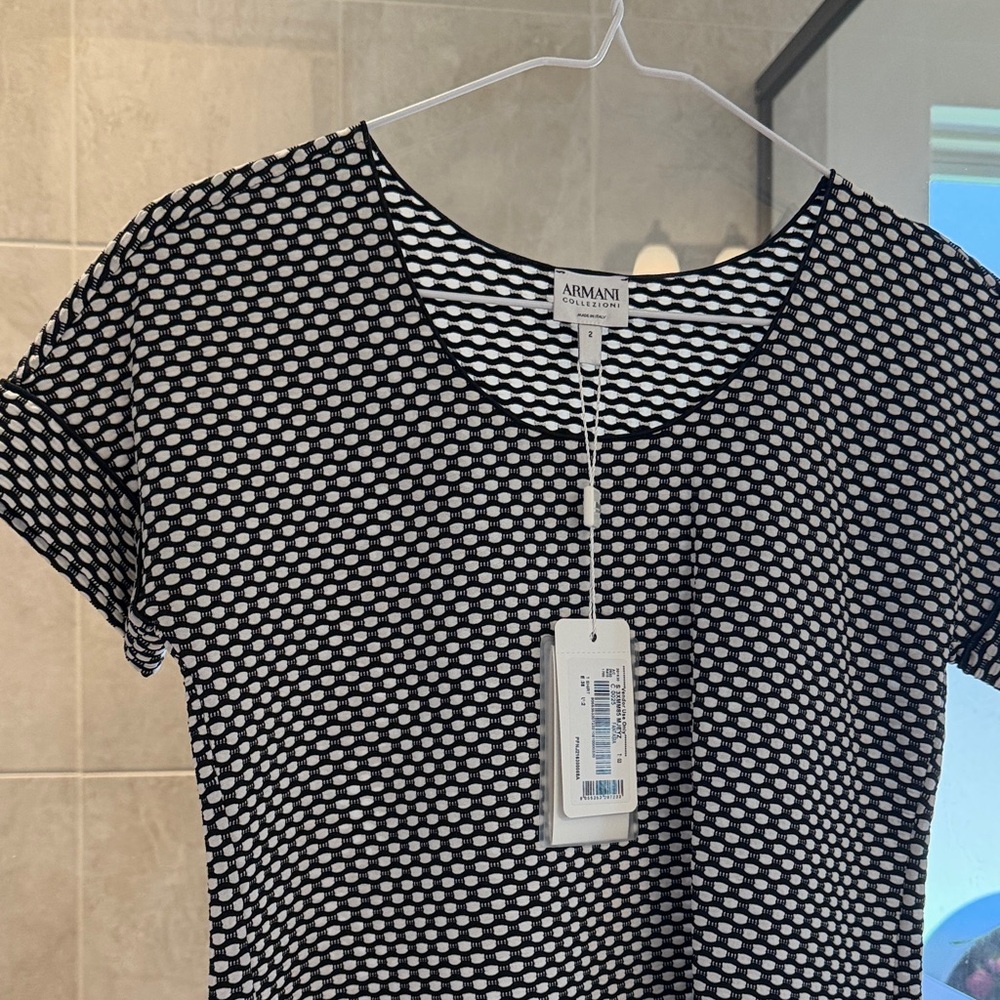 Armani Collezioni Black and White Short Sleeve Top - Picture 2 of 3